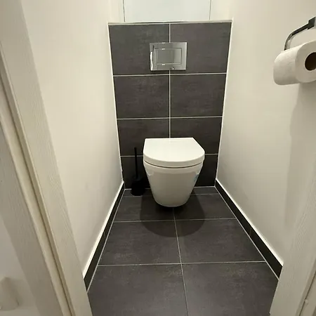 Modern Near Center With Easy Transport Access * Pozsony